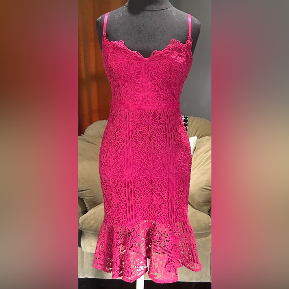 Guess Adjustable Straps Fuchsia Lace Dress NWOT